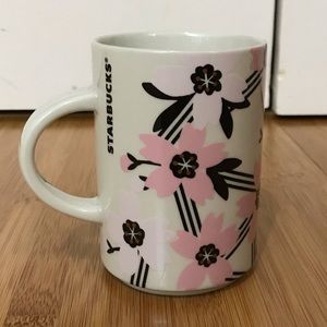 Starbucks Floral Mug. 12 fl oz.
